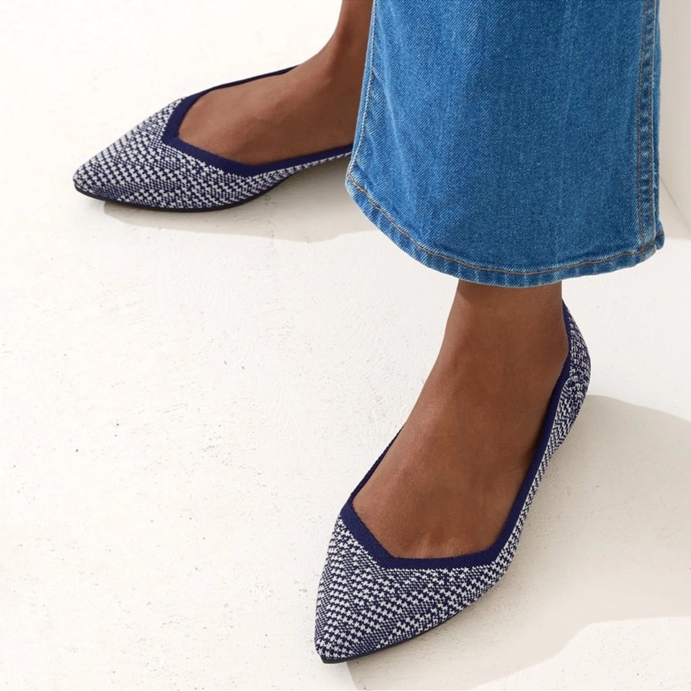 Rothy's The Point Houndstooth Navy and White